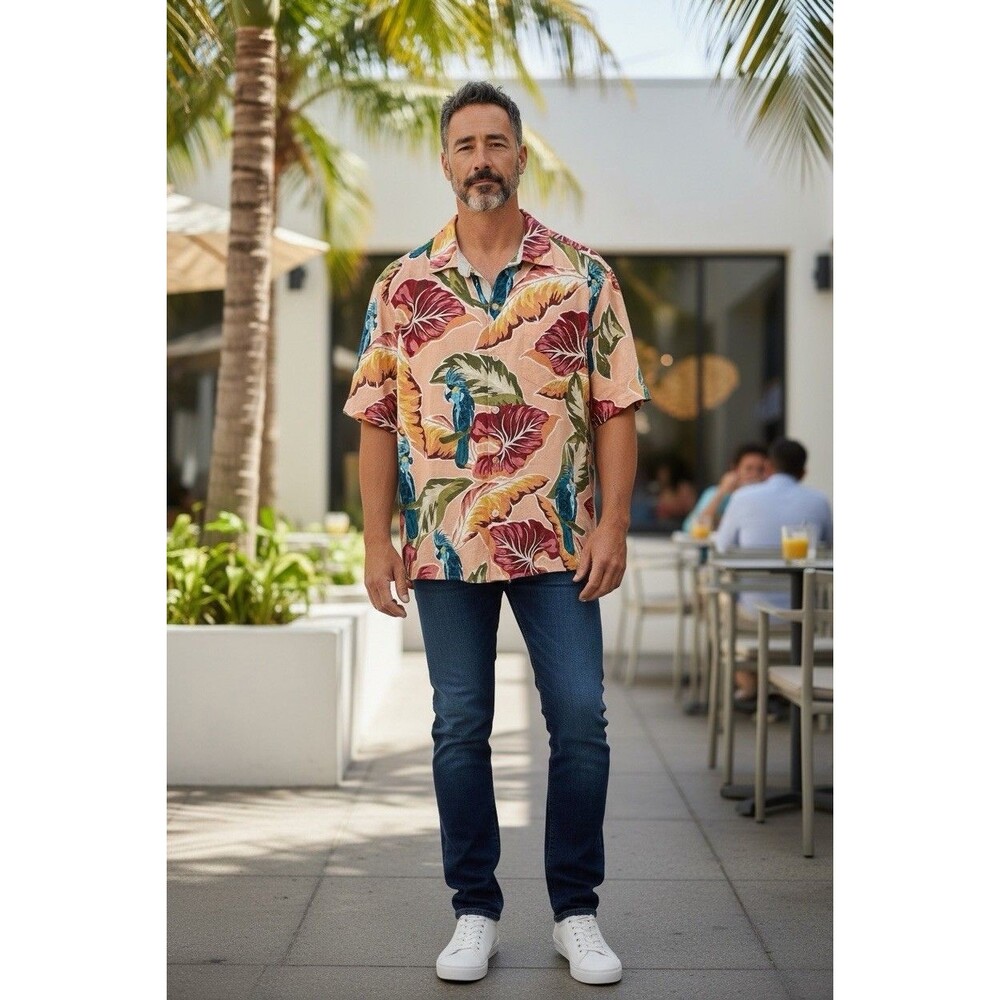 Tommy Bahama Men’s Medium Tropical Parrot Hawaiian Camp Shirt Peach Blue Floral